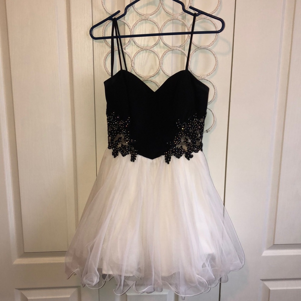 Black & white, mesh & sequin detailed formal dress